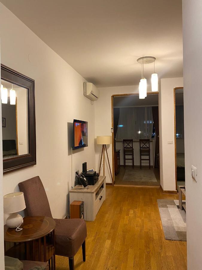 Delta Apartman พอดโกริกา ภายนอก รูปภาพ