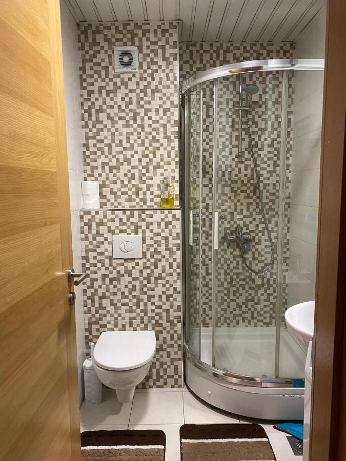 Delta Apartman พอดโกริกา ภายนอก รูปภาพ